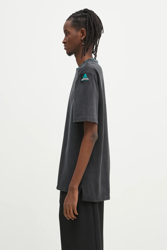 Хлопковая футболка adidas Originals Equipment Tee JD0654 чёрный AW25