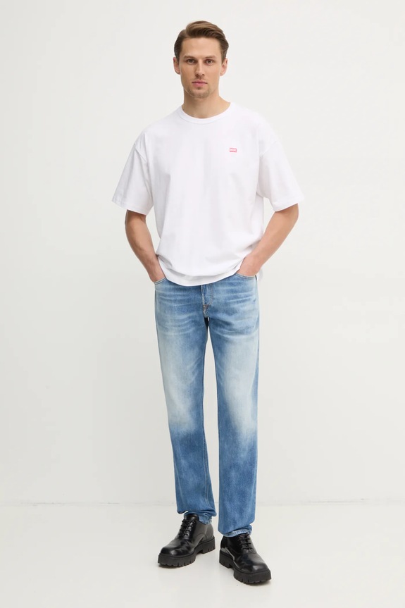 Diesel oversize tričko pánske bavlnené T-BOXT-R30 T-SHIRT A16400.0QIAM biela SS26