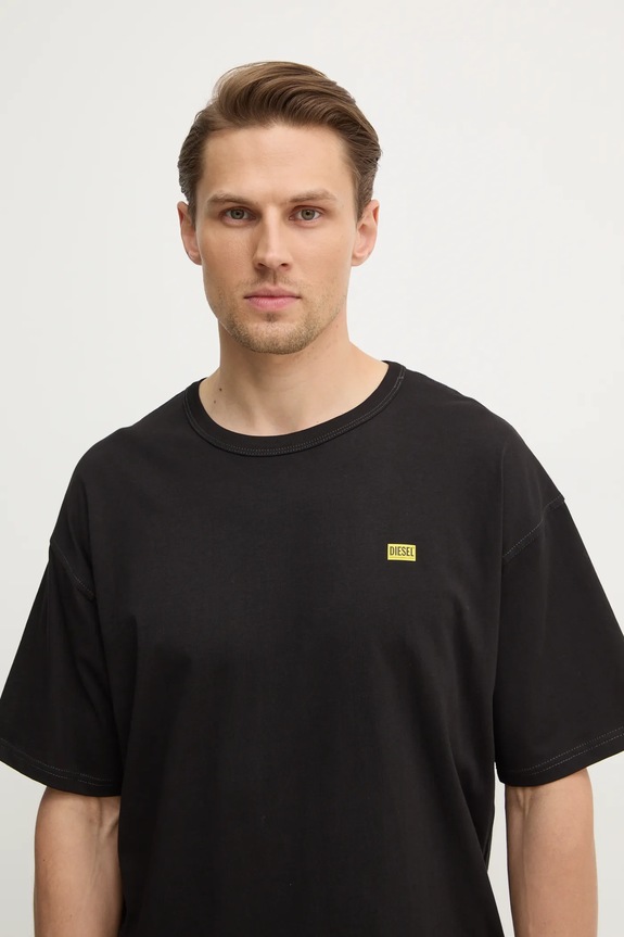 Diesel T-shirt oversize męski bawełniany T-BOXT-R30 T-SHIRT czarny A16400.0QIAM