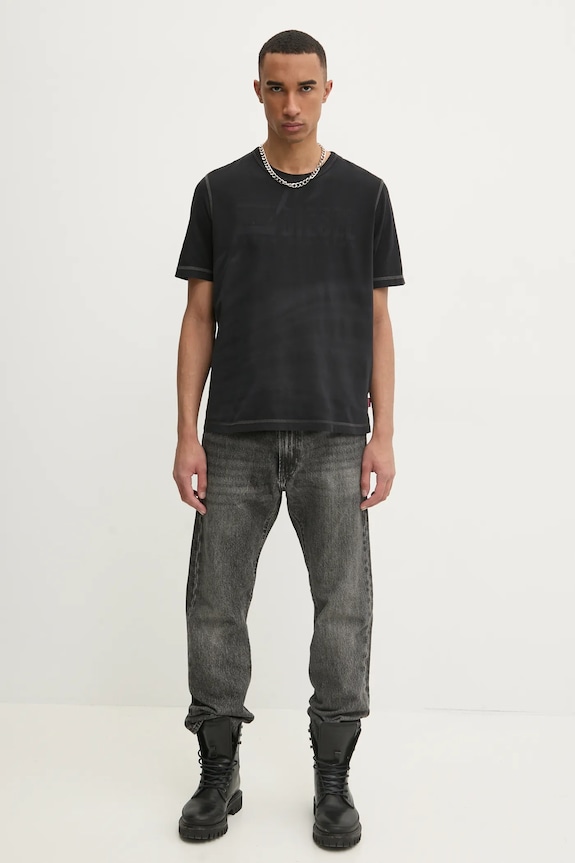 Tričko Diesel T-ADJUST-R13 T-SHIRT A16428.0LJBS černá SS25