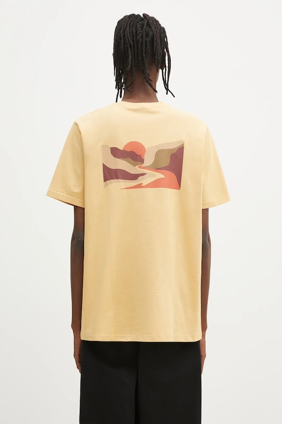 Abbigliamento Columbia t-shirt in cotone Explorers Canyon 2036451. giallo