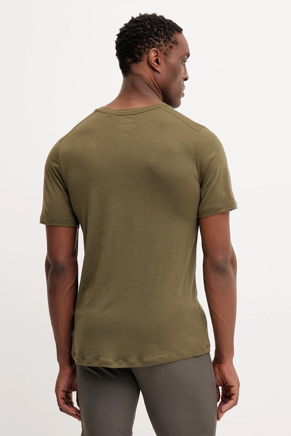 Ruházat Fjallraven sportos póló Abisko Wool Classic F84117 zöld