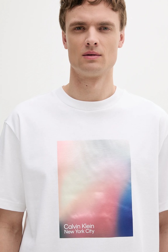 Βαμβακερό μπλουζάκι Calvin Klein Jeans λευκό LV04RAB811