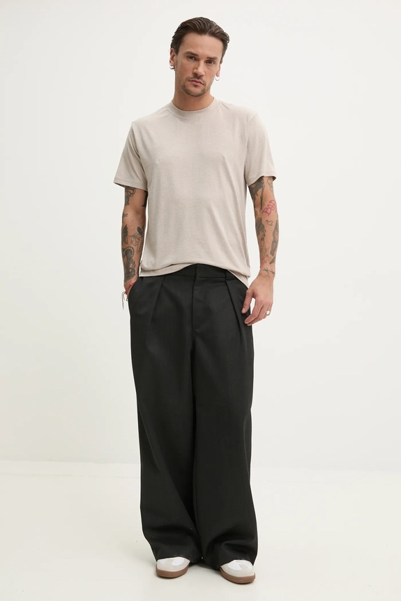 Hollister Co. t-shirt KI324.5089.172 beżowy SS25