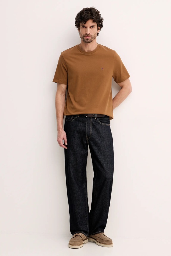 Tommy Hilfiger T-shirt męski bawełniany MW0MW39995 brązowy SS26