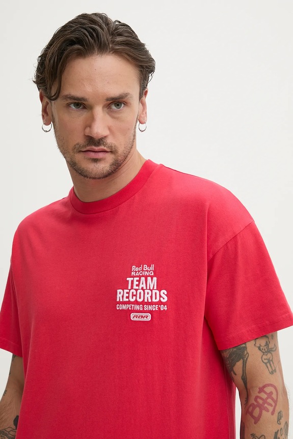 Bombažna kratka majica Red Bull Racing x Pepe Jeans TEAM RECORDS TEE rdeča RM500010