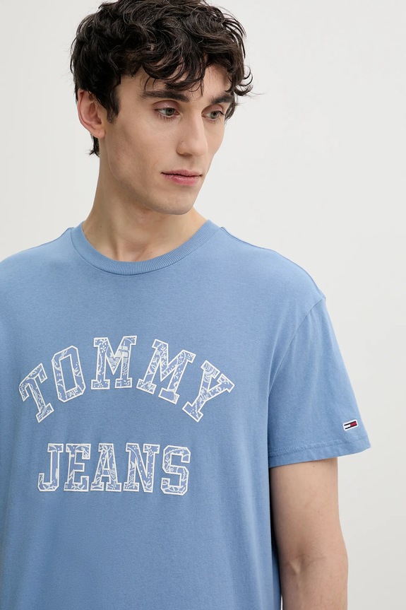 Bavlnené tričko Tommy Jeans modrá DM0DM20773