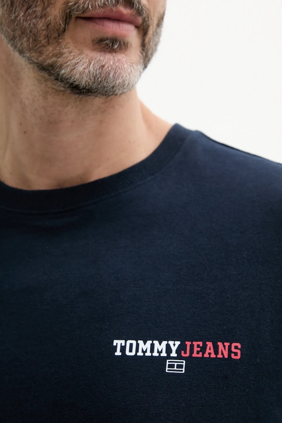 Bavlnené tričko Tommy Jeans DM0DM20815 tmavomodrá