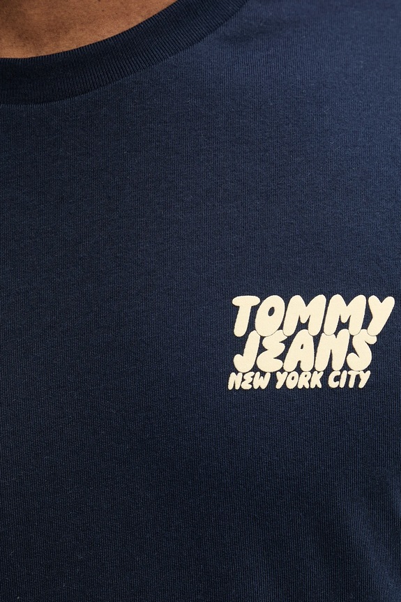 Tommy Jeans pamut póló DM0DM21864 sötétkék