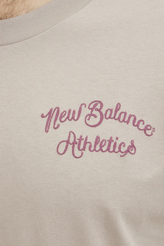 New Balance t-shirt MT43556ADS beżowy