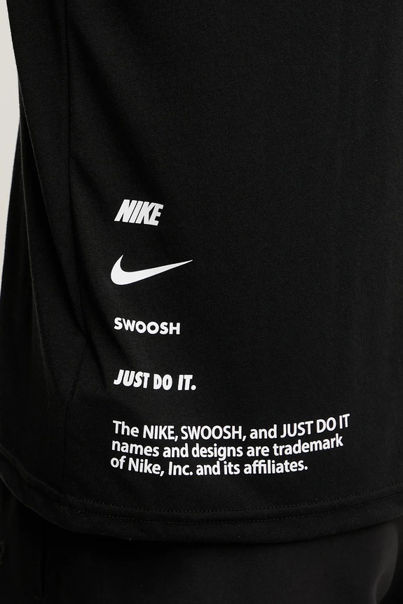 Abbigliamento Nike maglietta da allenamento NESSF523 nero