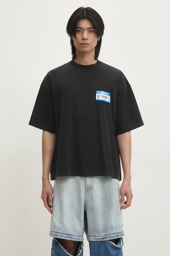 VETEMENTS cotton t-shirt My Name Sticker Cropped Boxy relaxed black UA66TR710B