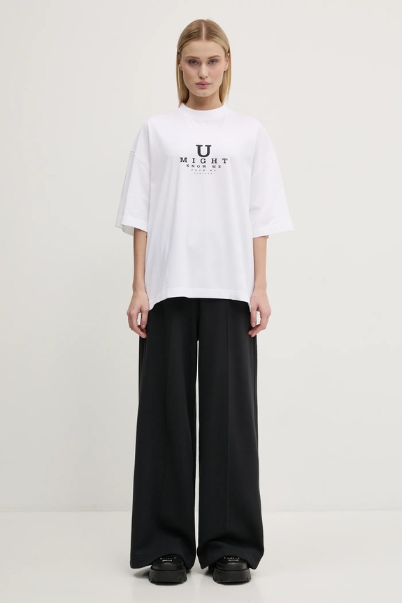 Хлопковая футболка VETEMENTS U Might Know Me Cropped Boxy UA66TR760W