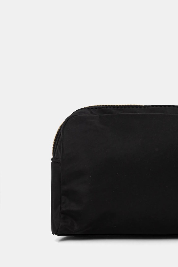 Doplnky Kozmetická taška Guess PW7552.P6136 čierna