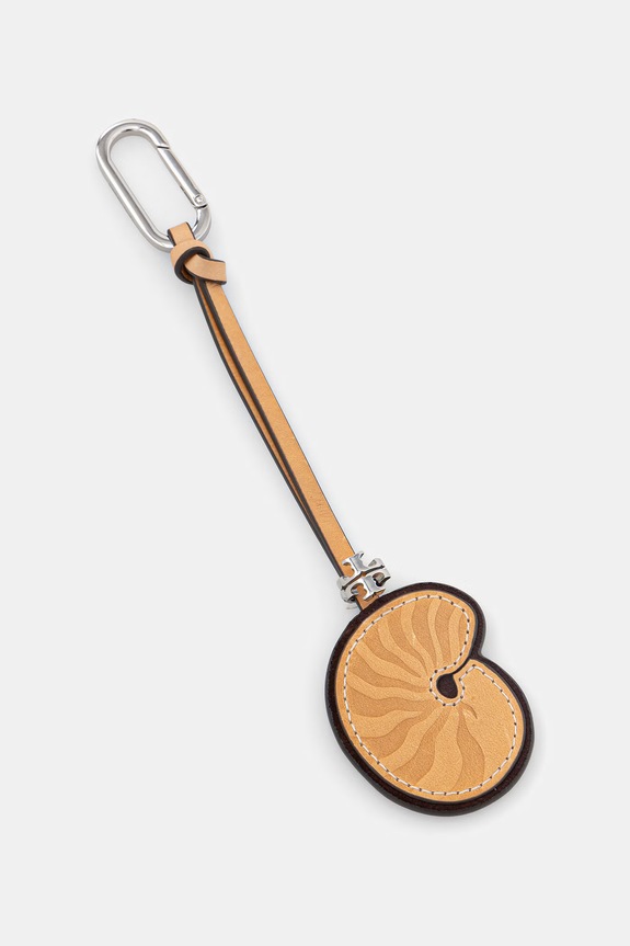 Кожаный брелок Tory Burch Snail Shell бежевый 181675