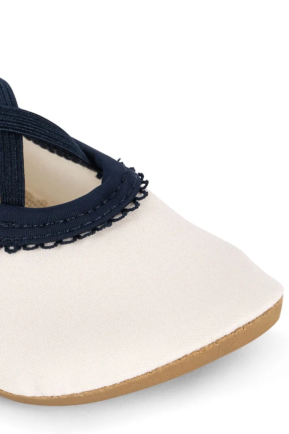Fete Konges Sløjd pantofi de apă pentru copii VILJA SWIM SHOES KS105122.PPY2 alb