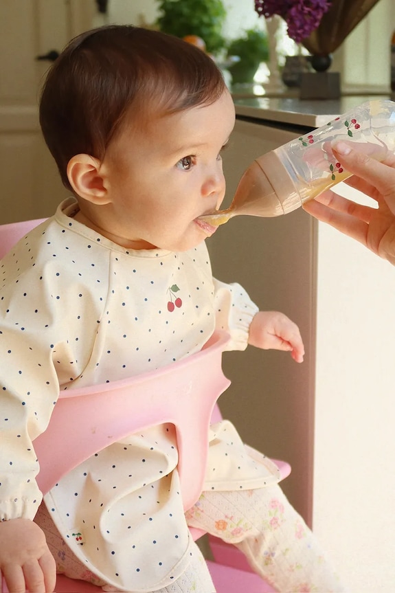 Konges Sløjd śliniak niemowlęcy 2 PACK DINNER BIB WITH SLEEVES 2-pack KS104583.PPY2 niebieski