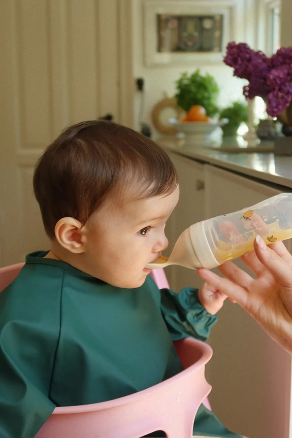Chłopiec Konges Sløjd śliniak niemowlęcy 2 PACK DINNER BIB WITH SLEEVES 2-pack KS104583.PPY2 zielony