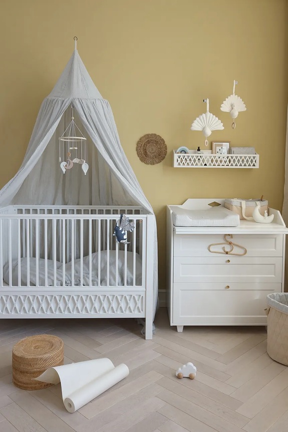 Cam Cam Copenhagen zabawka grająca dziecięca Creme White 1012B.17