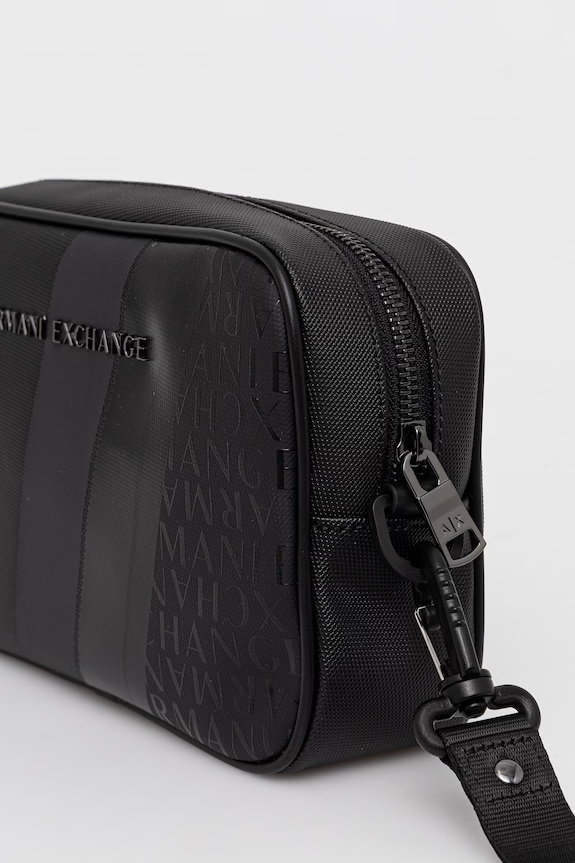 Accesorii Armani Exchange trusă cosmetică pentru bărbați, cu imitație de piele XM001271.AF11935 negru