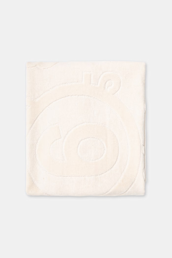 MM6 Maison Margiela ręcznik plażowy bawełniany MYP000150 beżowy SS26
