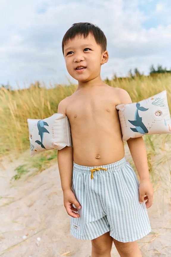 Liewood plavecké šortky detské Duke Stripe Board Shorts zelená LW21436.PPY2