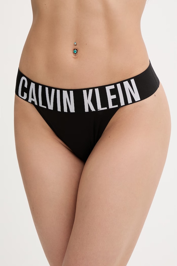 Calvin Klein Underwear tanga dámské černá LV00QF8752