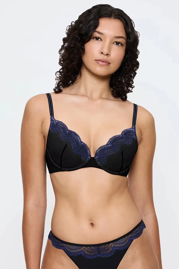 Triumph biustonosz Comfort Glam koronka czarny 10224965