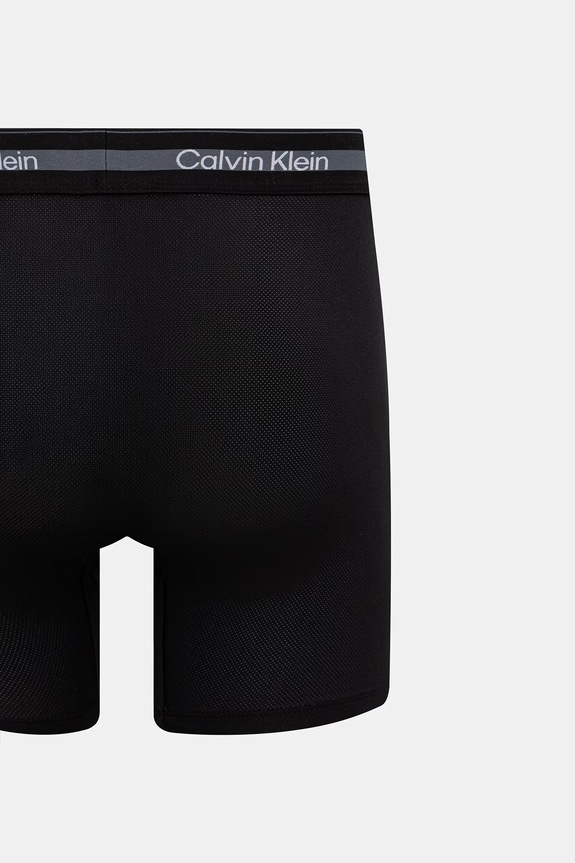 Oblečenie Calvin Klein Underwear priliehavé boxerky pánske 3-pak LV00NB4537 čierna