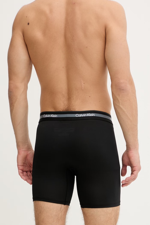 Oblečenie Calvin Klein Underwear priliehavé boxerky pánske LV00NB4538 čierna