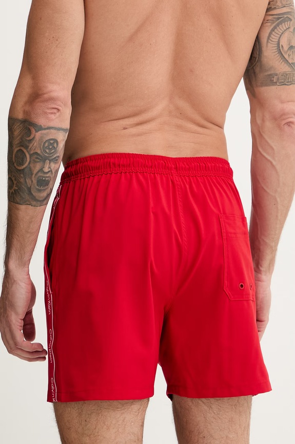 Oblečenie Calvin Klein plavecké šortky pánske LV00N61002 červená