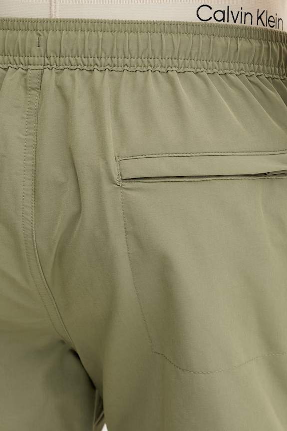 Calvin Klein plavecké šortky pánske zelená LV00N61017