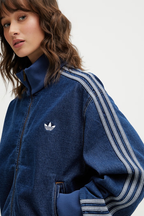 adidas Originals geacă jeans Firebird albastru KD2913