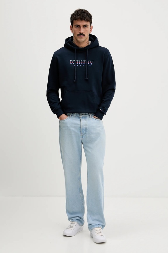 Pamučna dukserica Tommy Jeans DM0DM22642 mornarsko plava SS26
