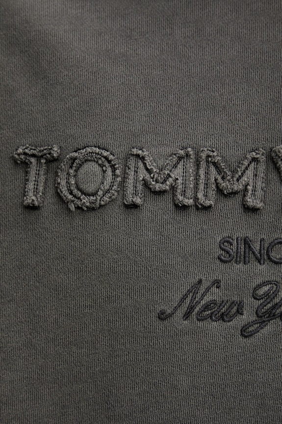 Tommy Jeans dukserica muška s pamukom DM0DM22714 siva