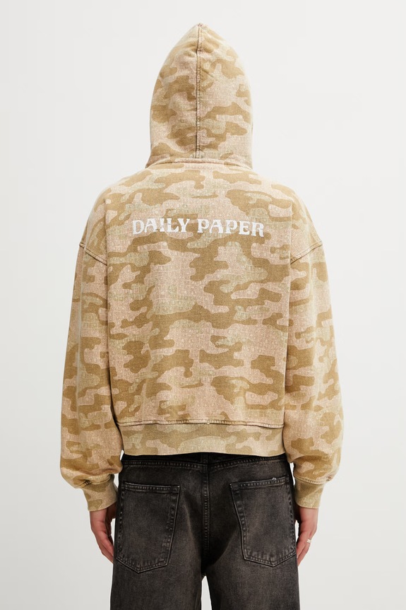 Дрехи Daily Paper boxy camo блуза с цип памучна мъжка 2610016 зелен