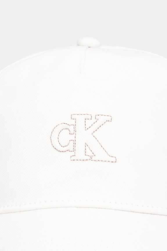 Памучна шапка с козирка Calvin Klein LV04F5044G бежов SS26