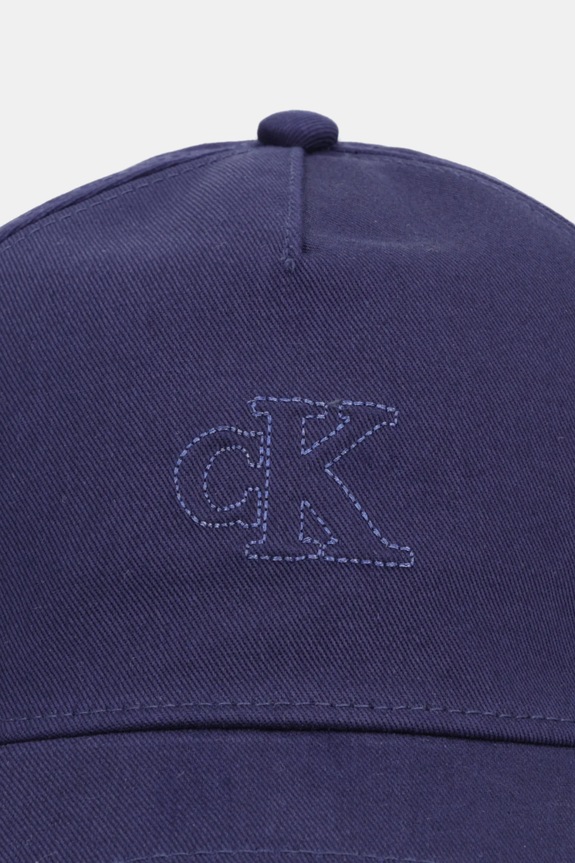 Памучна шапка с козирка Calvin Klein LV04F5044G тъмносин SS26