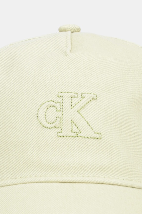 Памучна шапка с козирка Calvin Klein LV04F5044G зелен SS26