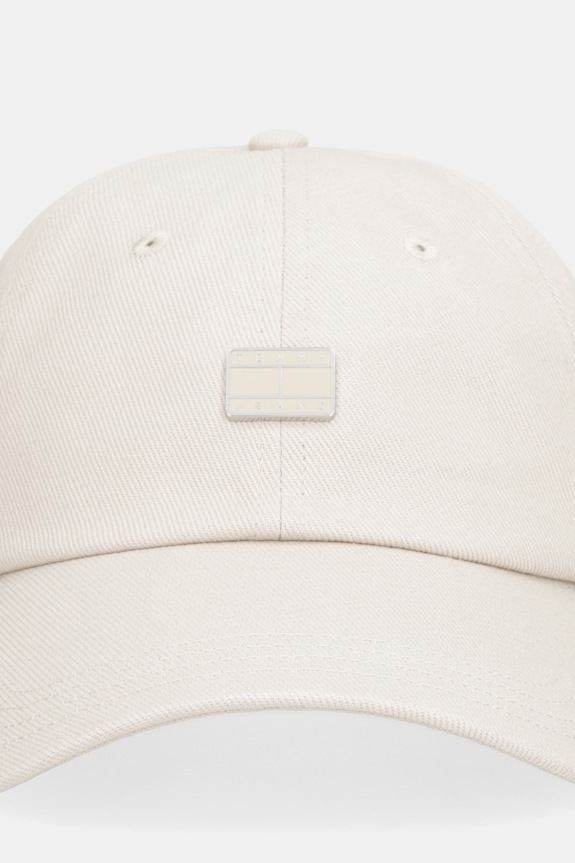 Bavlněná baseballová čepice Tommy Jeans AW0AW18096 béžová SS26