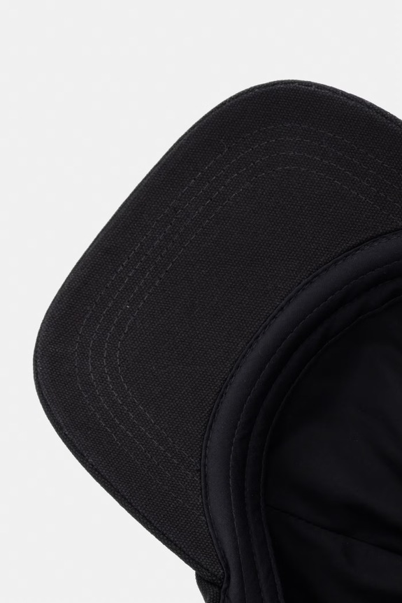 Guess kšiltovka dámská bavlněná GABARDINE černá AW5512.COT01