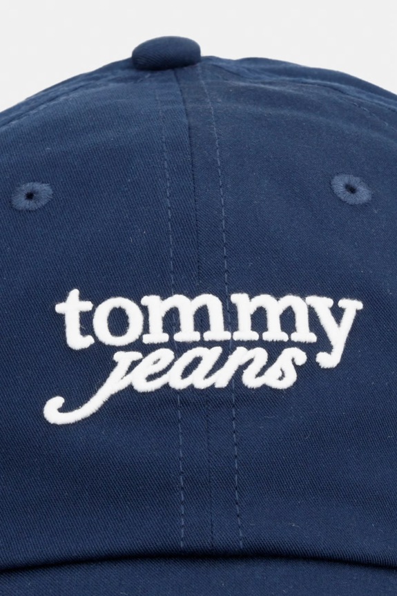 Tommy Jeans kapa sa šiltom za žene pamučna AW0AW18358 mornarsko plava SS26