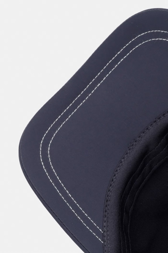 Emporio Armani berretto da baseball in misto seta blu navy EM004851.AF24835