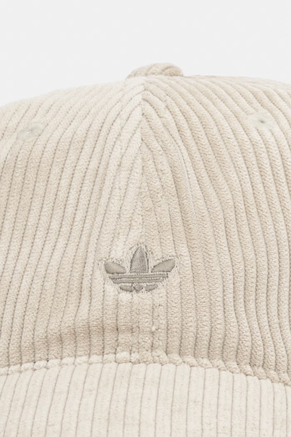 Manšestrová kšiltovka adidas Originals KC8049 béžová SS26