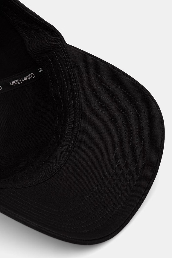 Calvin Klein čiapka so šiltom bavlnená čierna LV04D5083G
