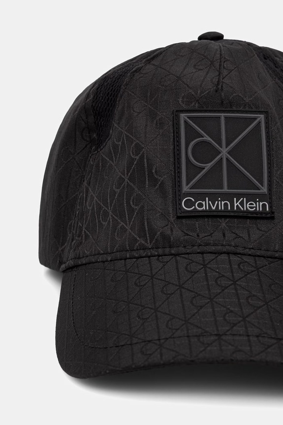 Calvin Klein Čiapka so šiltom LV04D5086G čierna SS26