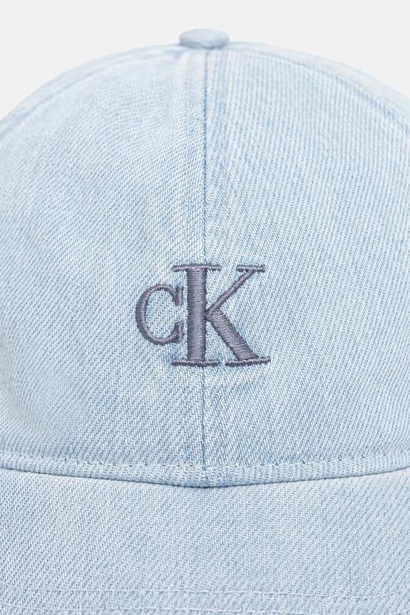 Calvin Klein czapka z daszkiem jeansowa LV04K5025G niebieski SS26