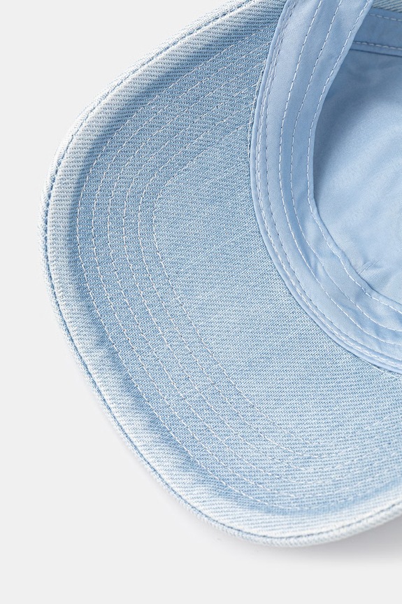 Calvin Klein czapka z daszkiem jeansowa niebieski LV04K5025G