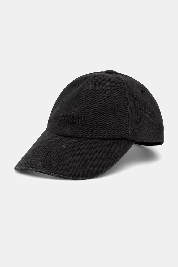 VETEMENTS cotton baseball cap Friday Distressed applique black UE76CA326B