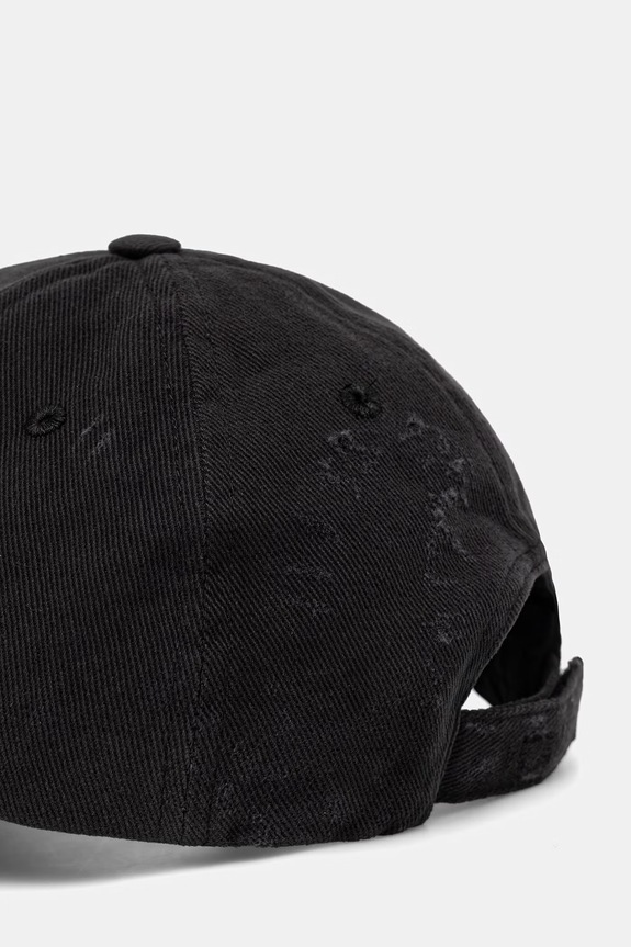 Accessories VETEMENTS cotton baseball cap Friday Distressed UE76CA326B black
